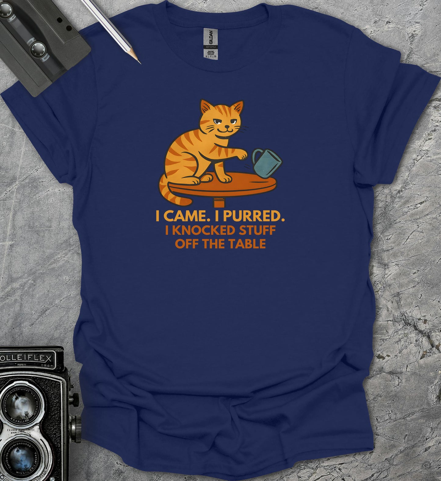 color:Navy